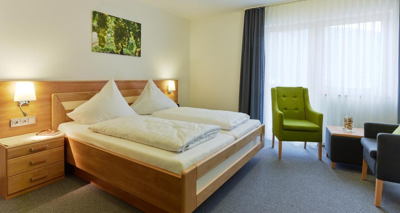 Weinhaus Am Schieferfels Bed & Breakfast Veldenz Luaran gambar