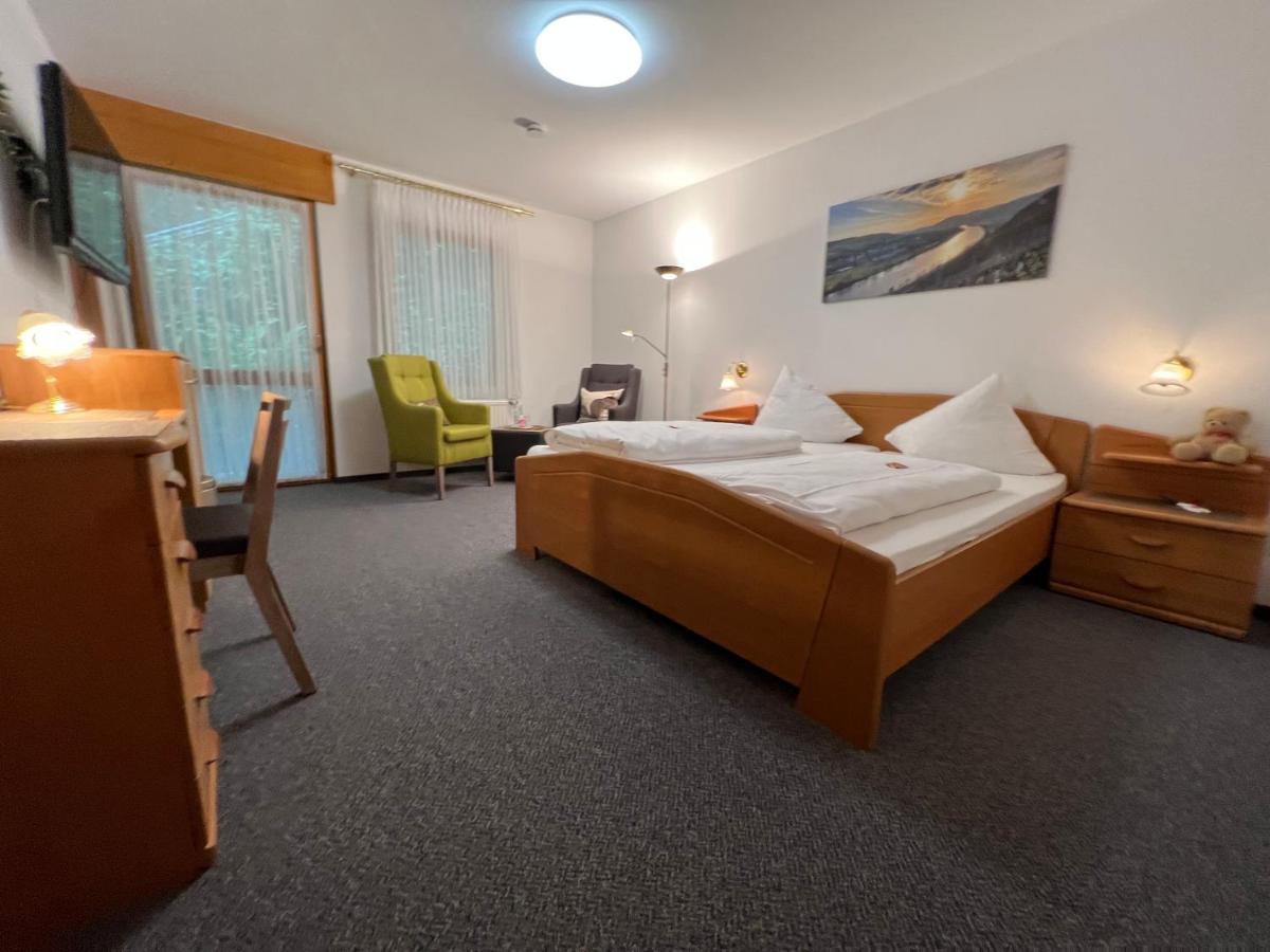 Weinhaus Am Schieferfels Bed & Breakfast Veldenz Luaran gambar