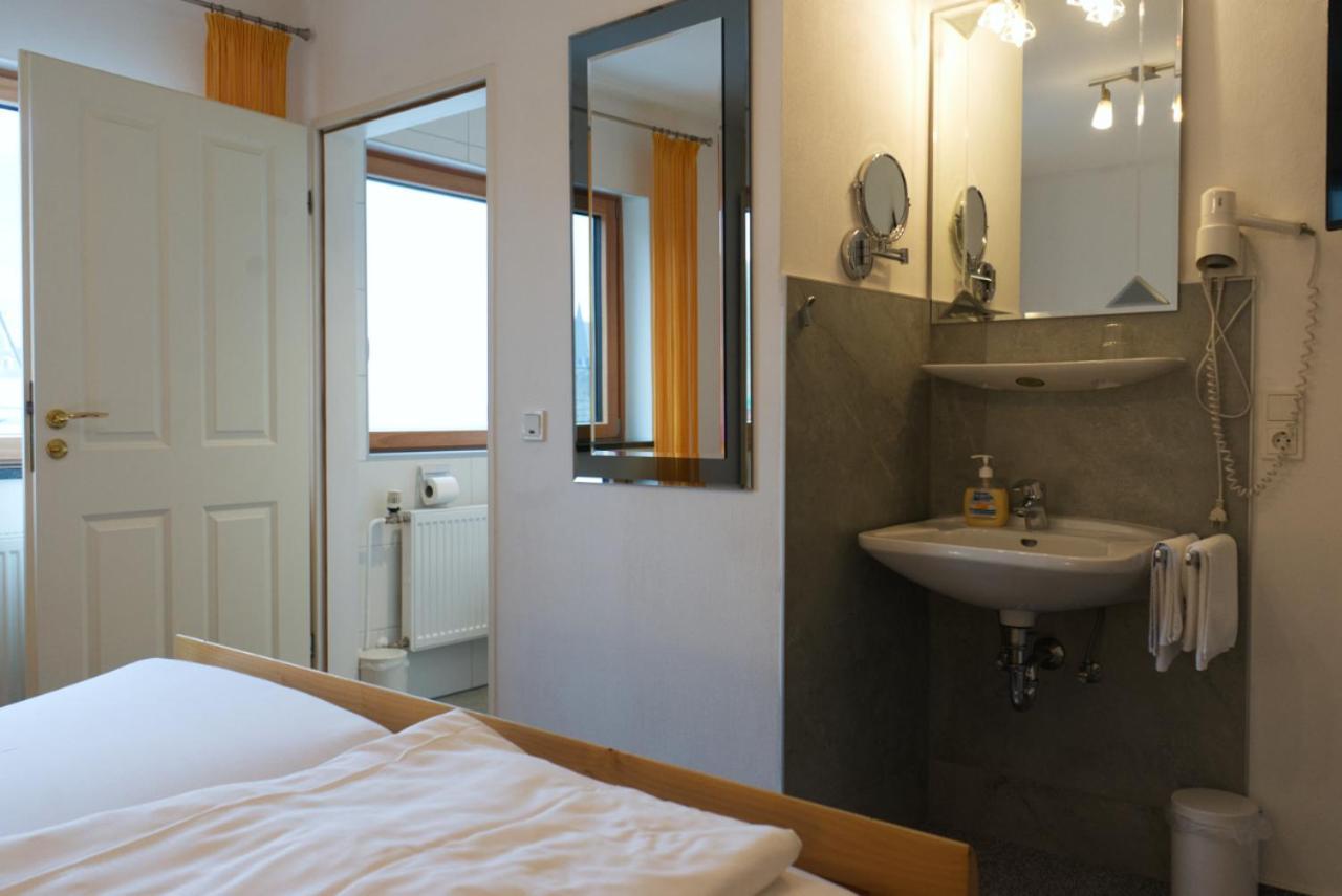 Weinhaus Am Schieferfels Bed & Breakfast Veldenz Luaran gambar